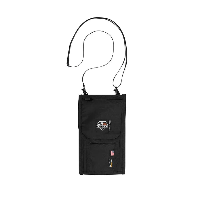 FF0700 - TRAVEL POUCH