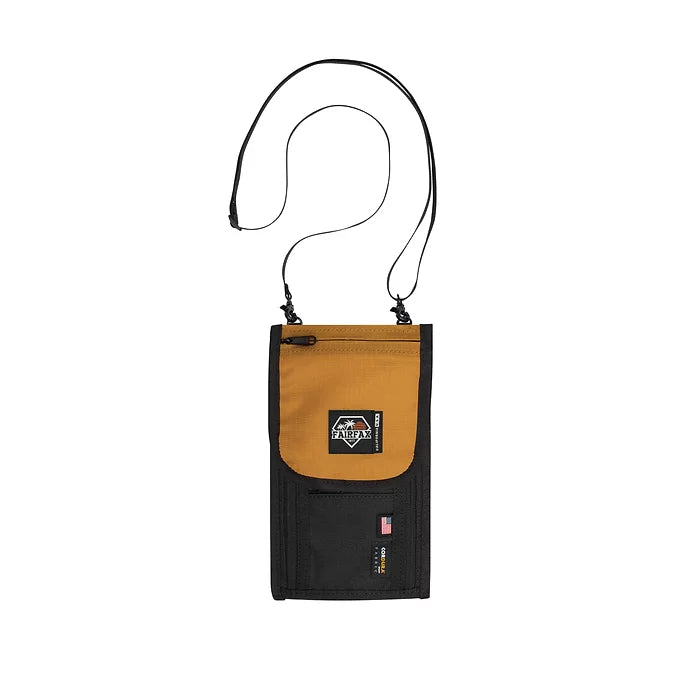 FF0700 - TRAVEL POUCH